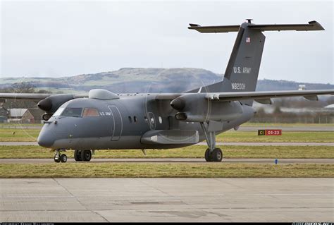 dhc 8 aircraft